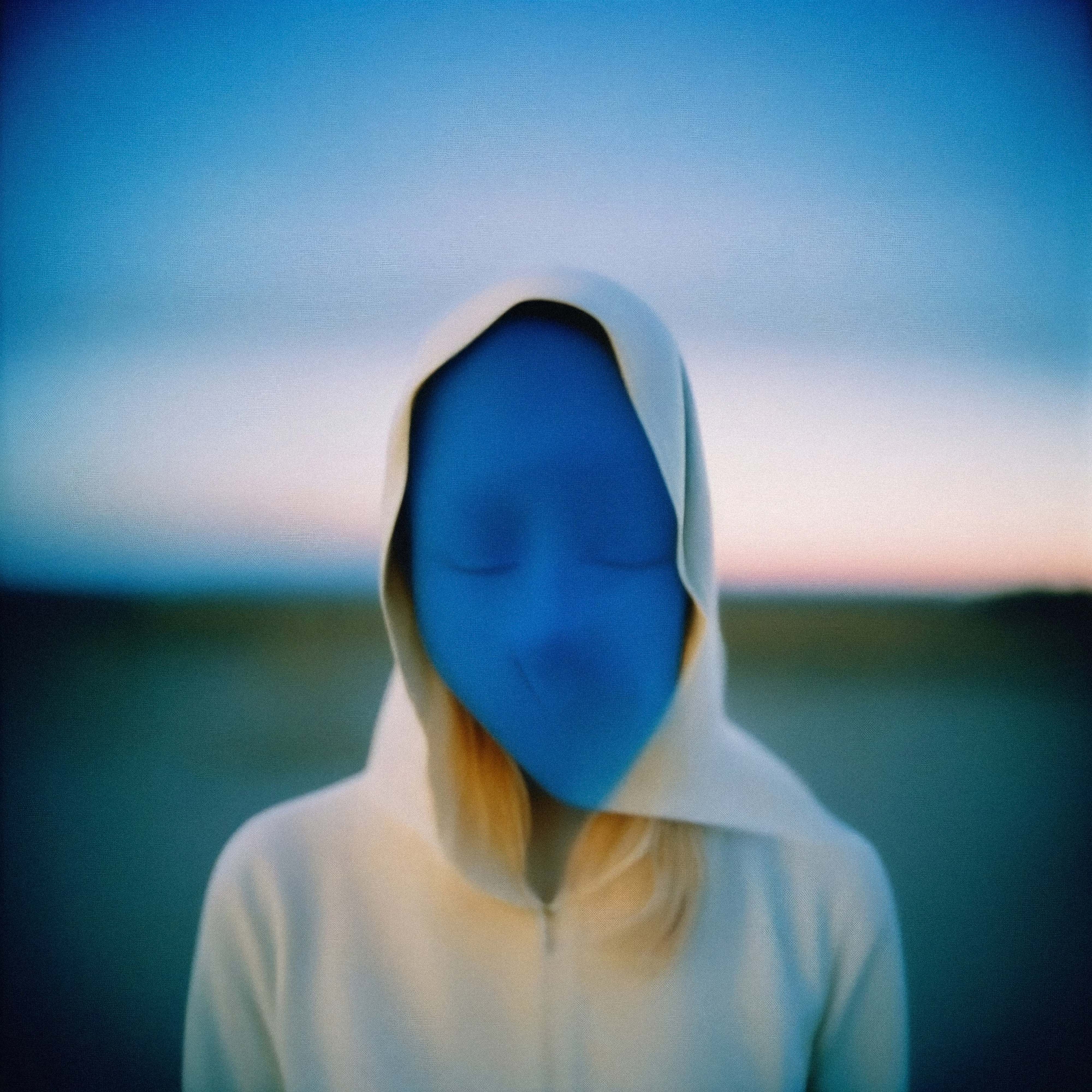 Ivona Tau - UnBeautiful
