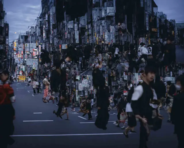 25 TOKYO #28 by Simon "Raion" Lavi