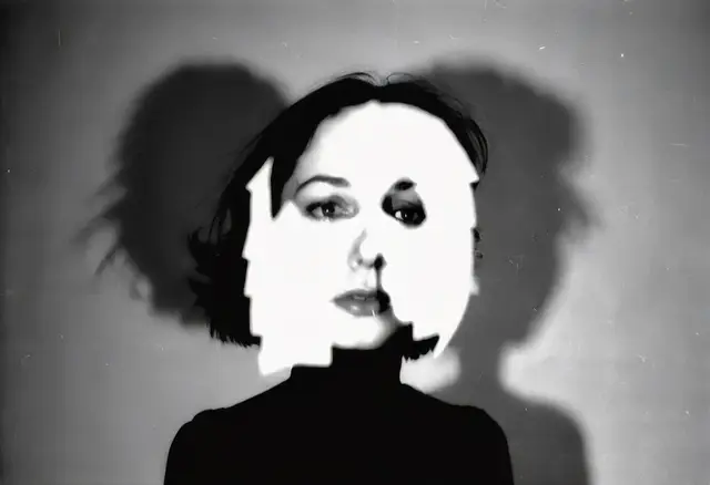 I sometimes forget how she looked like by Ivona Tau