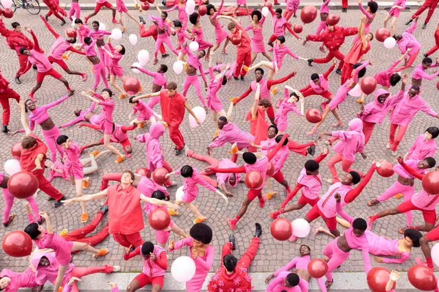 Pink Dancers, Heart (Jacquemus) by Pelle Cass