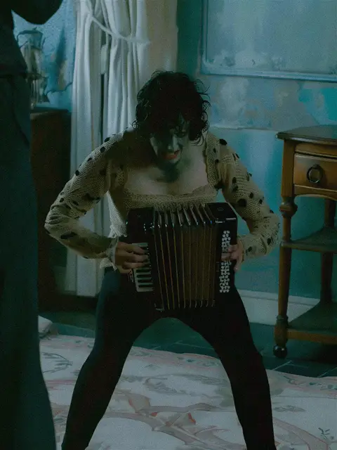 Accordion Obsession by Doopiidoo