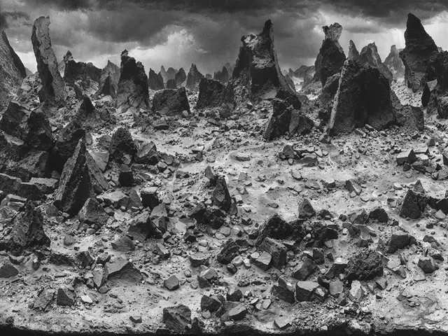 The Dead Valley #026 by Iñigo Bilbao