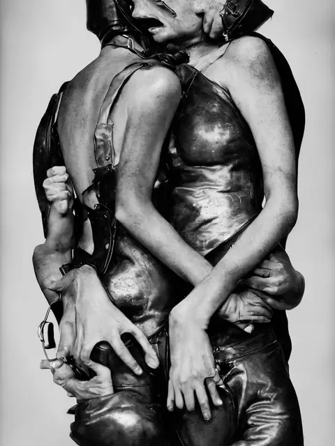 Love Bombing 03 by Iñigo Bilbao