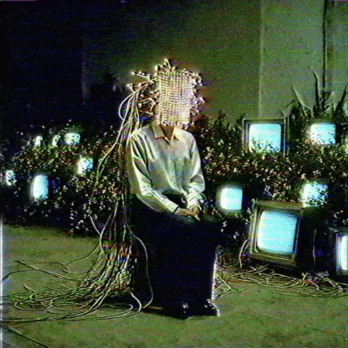 Witness by Quantum Communications