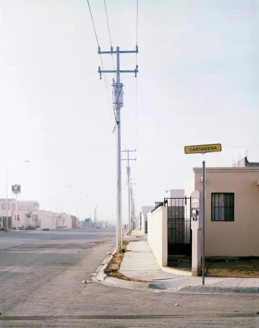 People of Suburbia #5 by Alejandro Cartagena