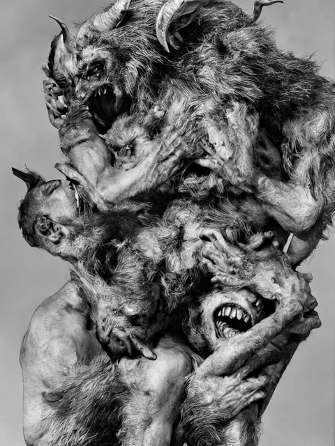 Infinite Lie 03 by Iñigo Bilbao