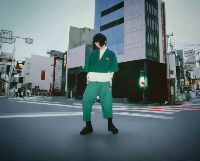 25 TOKYO #04 by Simon "Raion" Lavi