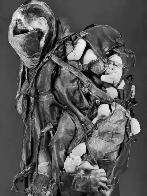 Theatre of the Grotesque 06 by Iñigo Bilbao